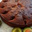 Шоколадный пирог со сливами