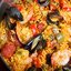 Быстрая паэлья с колбасой и морскими гадами
