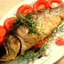 Карп запеченный с розмарином и чесноком
