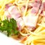 Спагетти с беконом и грибами