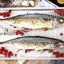 Запечённая скумбрия с красной смородиной