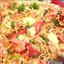 Макароны с колбасой и яйцом