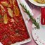 Лук, запеченный с помидорами