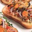 Брускетты с сыром и мидиями