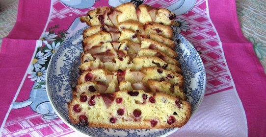 Пирог с клюквой