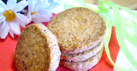 Песочное печенье с орехами