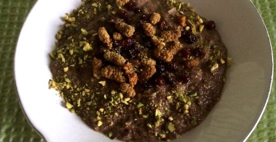 Льняная каша с шелковицей на апельсиновом соке