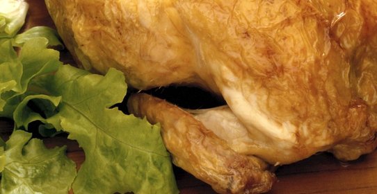 Курица, запеченная со сливочным маслом и травами