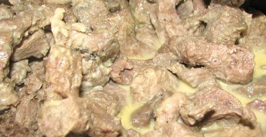 Говядина в белом соусе