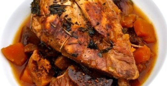 Курица с травами и инжиром