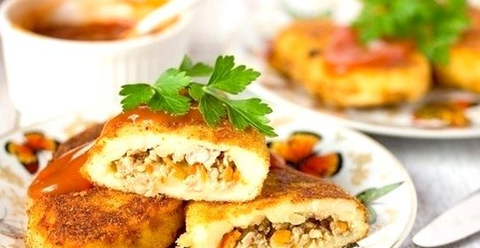 Картофельные пирожки с фаршем