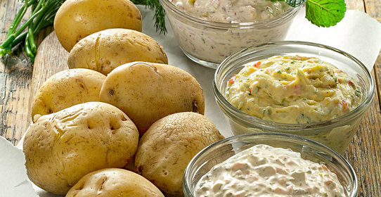 Картофель в мундире с тремя дипами
