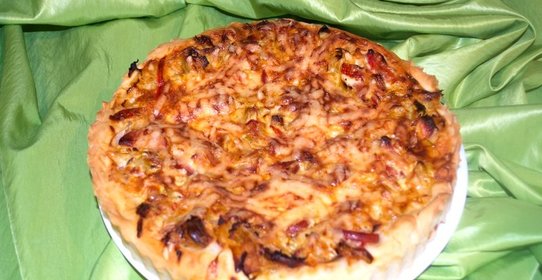 Пирог с капустой и овощами