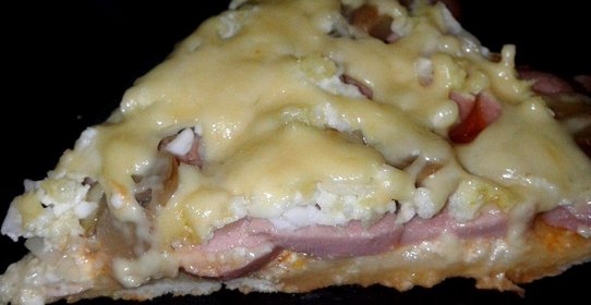 Пицца на готовой основе