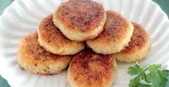 Рыбные котлеты с картофелем