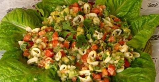 Салат кальмары с авокадо