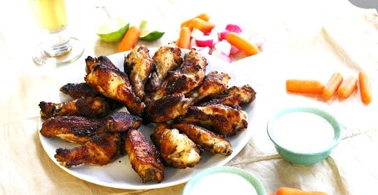 Крылышки в сливочно чесночном соусе