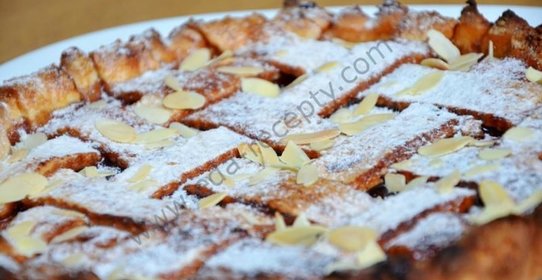 Линцский пирог с орехами