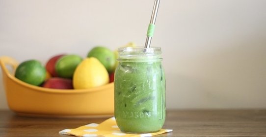 Зеленый коктейль с фасолью