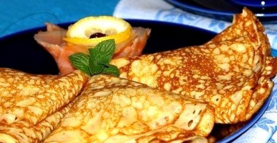 Тонкие ажурные блинчики с кипятком