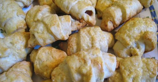 Творожные рогалики с мармеладом