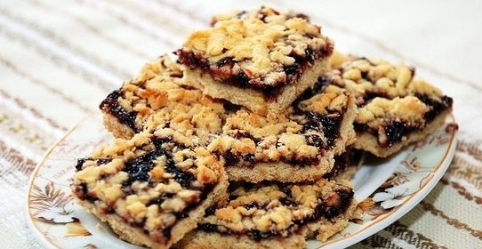 Пирог Крошка с вареньем