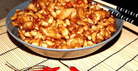 Ароматная курица с арахисом