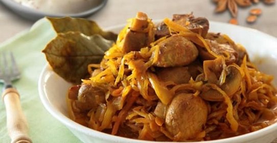 Тушеная квашеная капуста в духовке