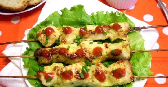 Куриные шашлычки на шпажках в духовке
