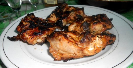 Курочка румяная на мангале