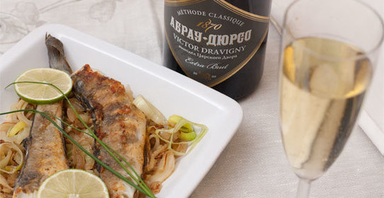 Ледяная рыба на овощной подушке