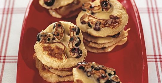 Оладьи с черникой