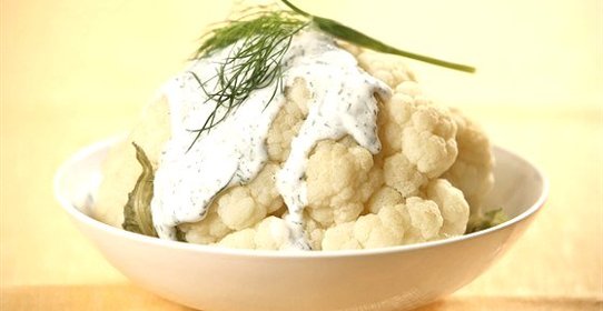 Цветная капуста под укропным соусом