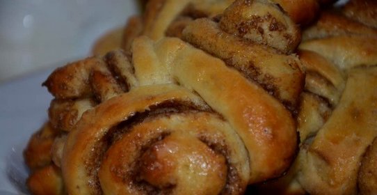 Булочки с корицей и сахаром