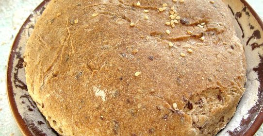 Бездрожжевой пшенично-ржаной хлеб с семенем льна