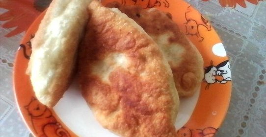 Жаренные с рыбой пирожки