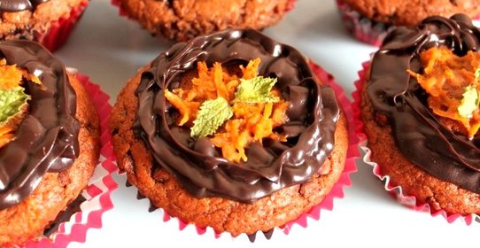 Шоколадно-апельсиновые маффины с шоколадным ганашем