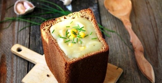 Картофельный суп-пюре в хлебе
