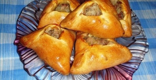 Пирожки с говядиной и картошкой
