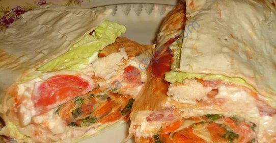 Рулет из лаваша с корейской морковкой