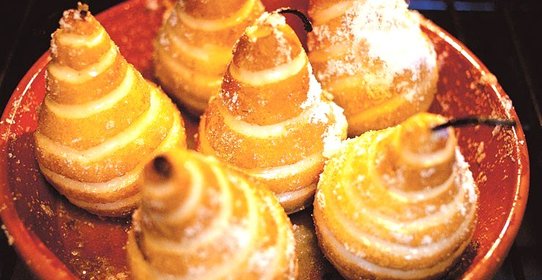 Запеченные груши в сахарной глазури