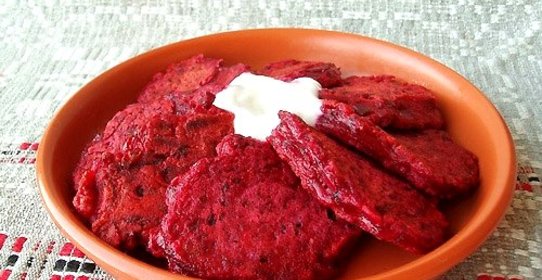 Оладьи свекольные