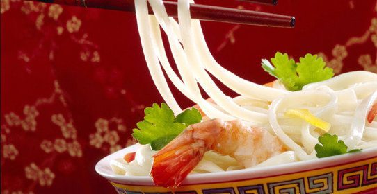 Лапша с курицей и овощами