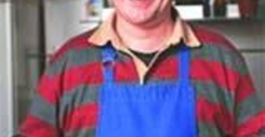 Черные спагетти с икрой от Валентина Гнеушева