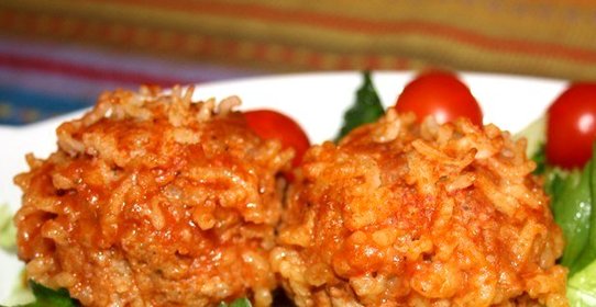 Ежики из свиного фарша