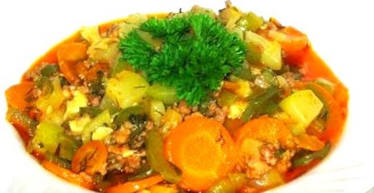 Рагу с фаршем и овощами