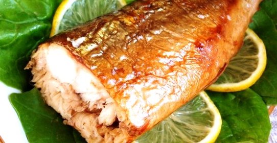 Скумбрия горячего копчения в коптильне