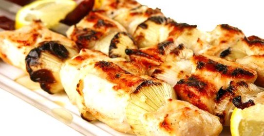 Куриные шашлыки в лимонном маринаде с шафраном