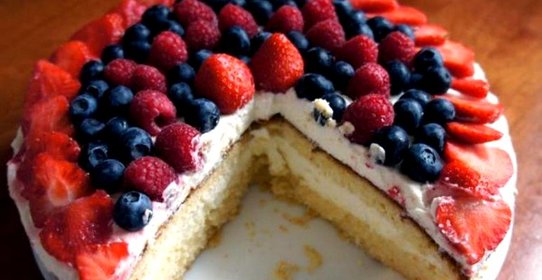 Домашний торт с фруктами