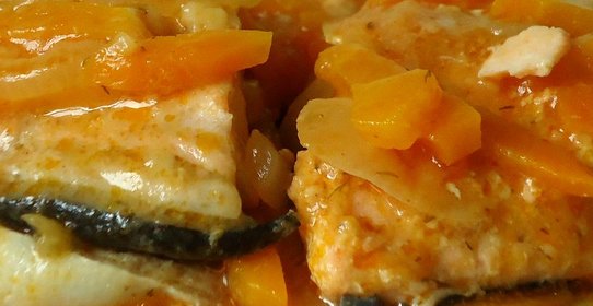 Горбуша в томатном маринаде